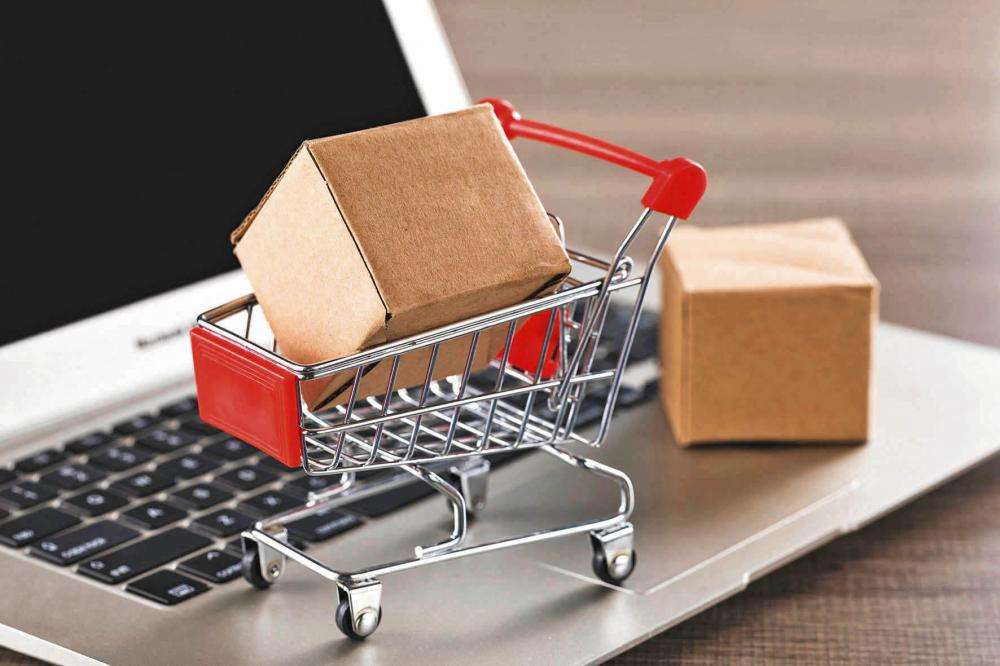 How Should Luxury E-commerce Transform?